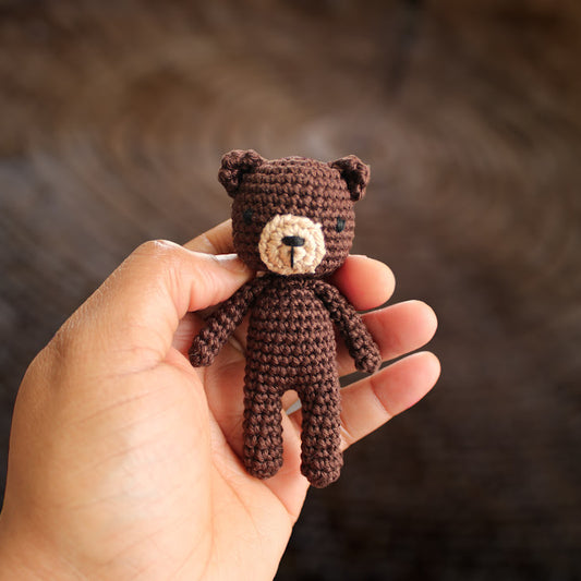 Mini crochet bear in Black Coffee and Limestone